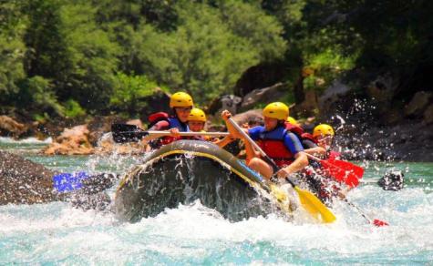 RAFTING TARA