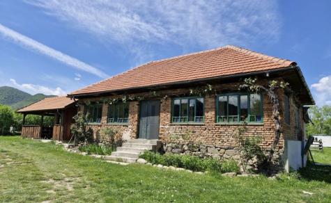 COUNTRYSIDE RETEZAT