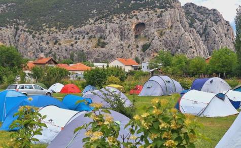 ROCK LAND CAMP